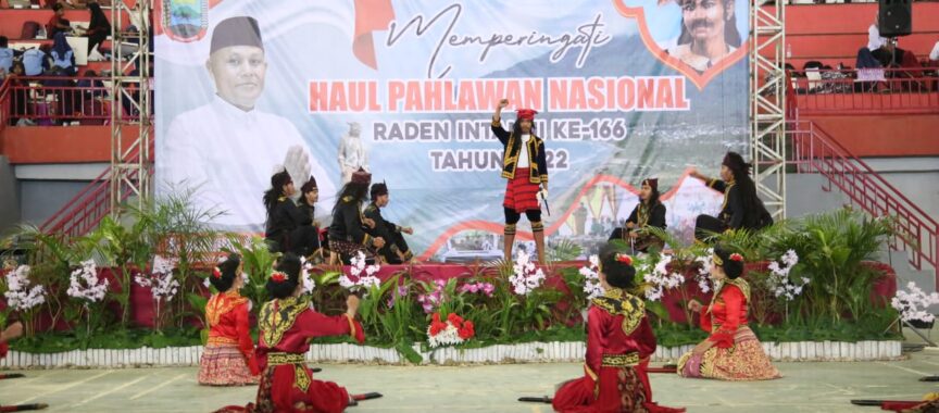 Haul Pahlawan Nasional Raden Intan II Di GOR Way Handak Di Meriahkan