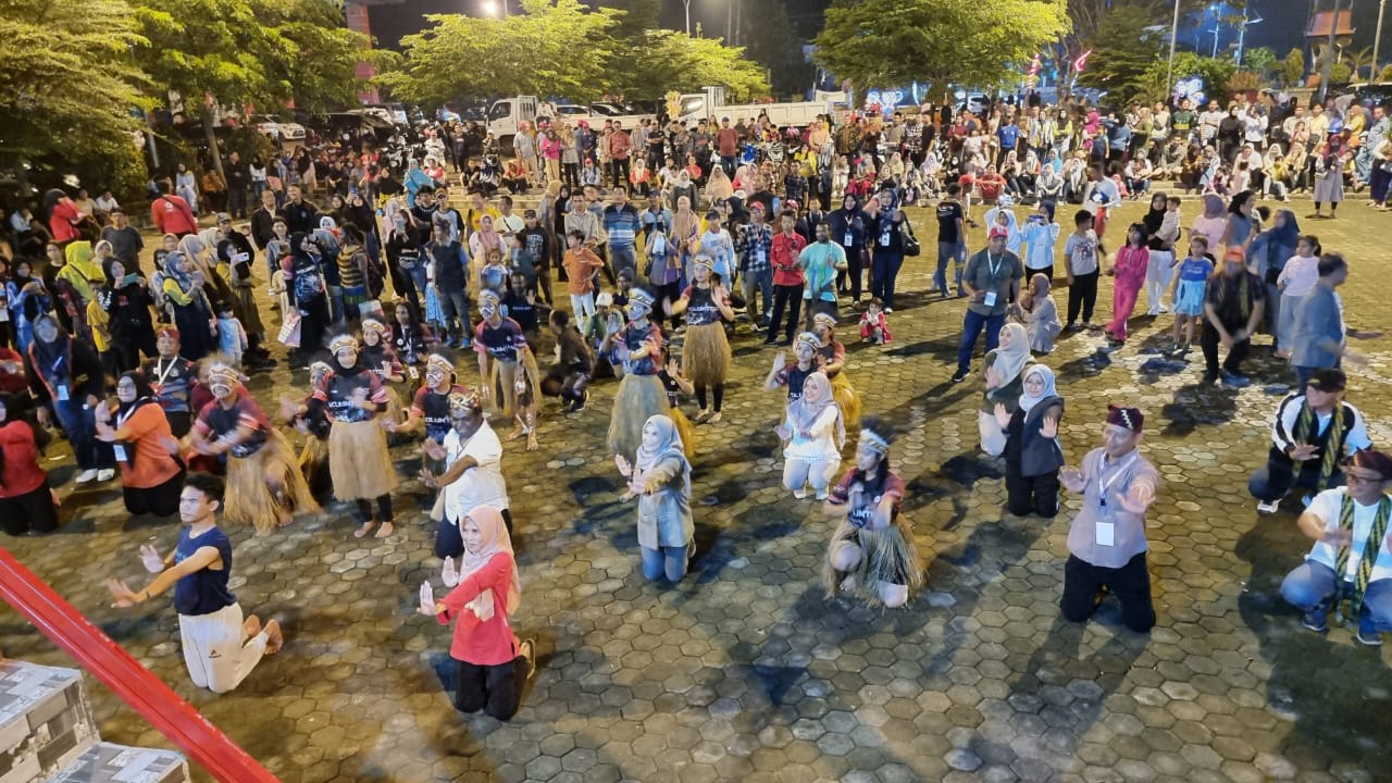 Hadiri Pentas Seni Dan Budaya Jumbara Ke Ix Bunda Winarni Menari