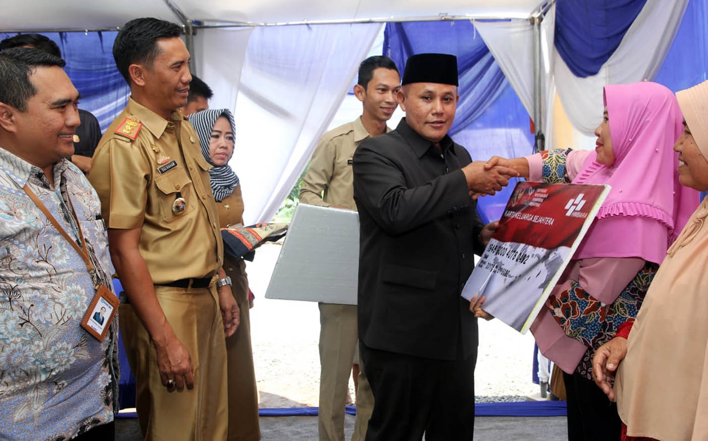 gambar