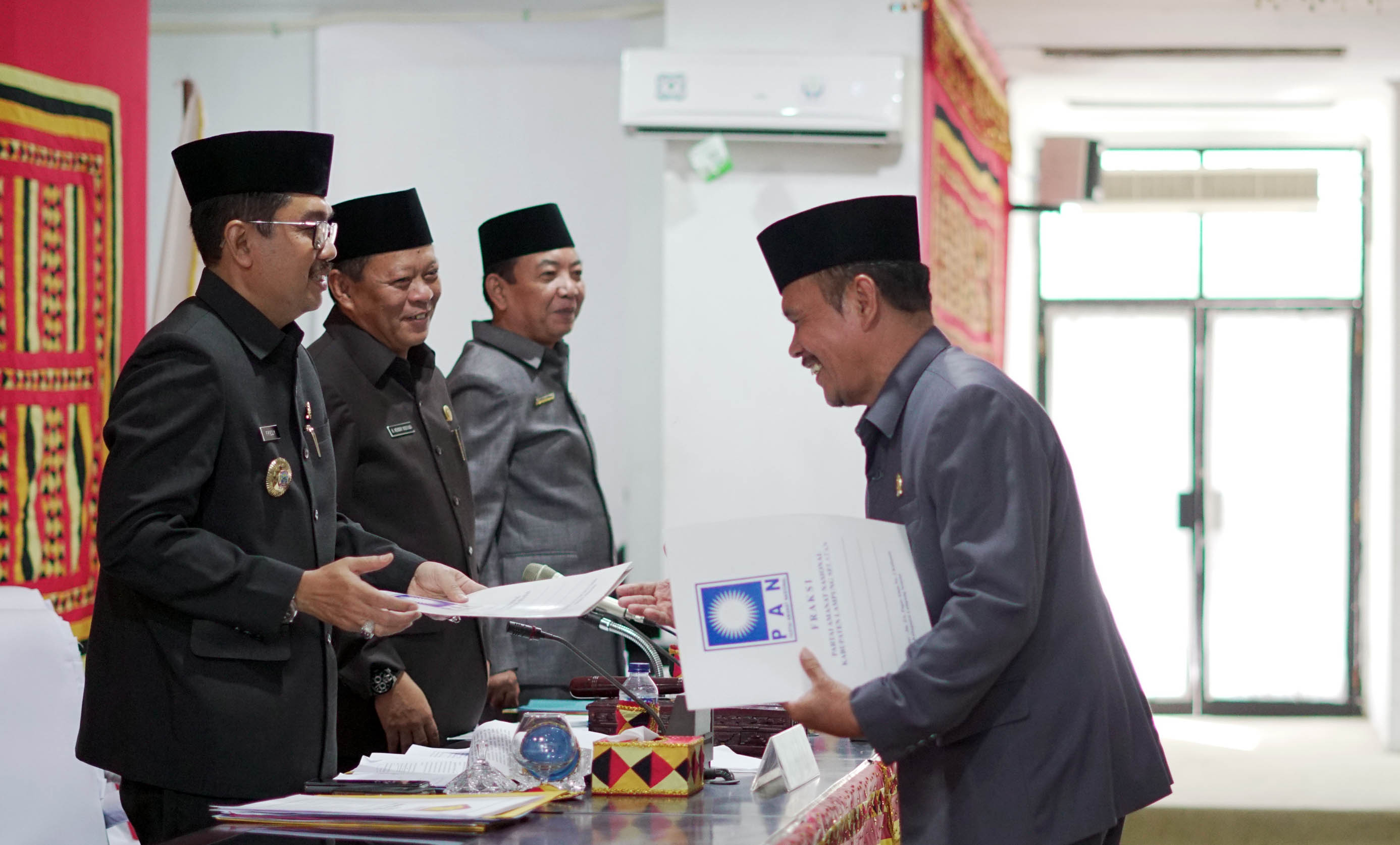gambar