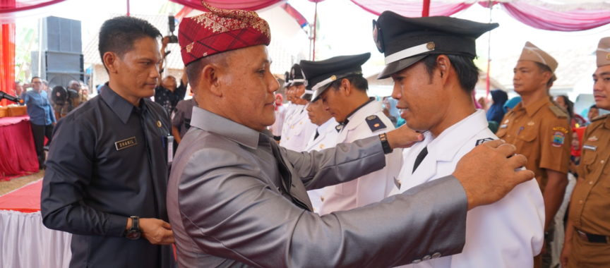 Di Kecamatan Penengahan Nanang Ermanto Lantik Tujuh Kepala Desa