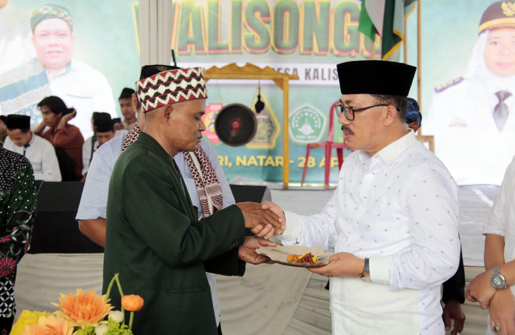 Sekda Thamrin Hadiri Halalbihalal Dan Gebyar Selawat PWI Laskar ...